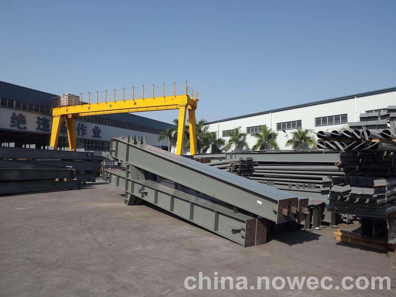 顺义网架工程中的分条(分块)吊装法